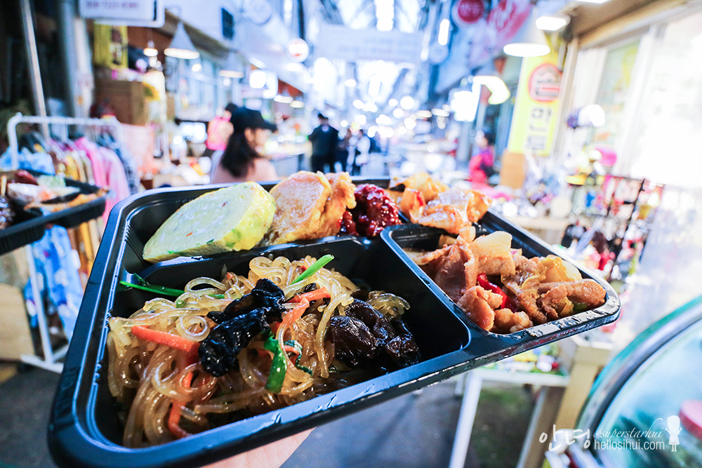 Tongin Market dosirak lunchbox with Korean side dishes